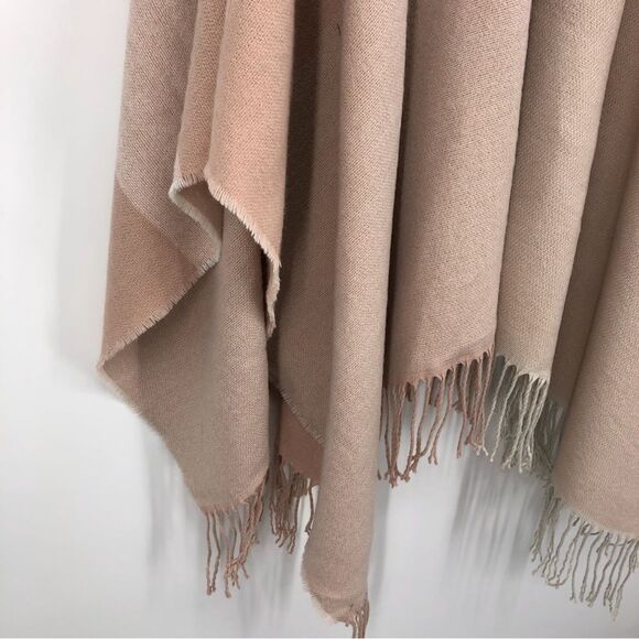 Soia & Kyo Mirel Woven Scarfigan Pink Beige Colorblock Fringe One Size Cozy Warm - Picture 10 of 13